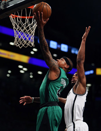 比分上占据 比分上占据