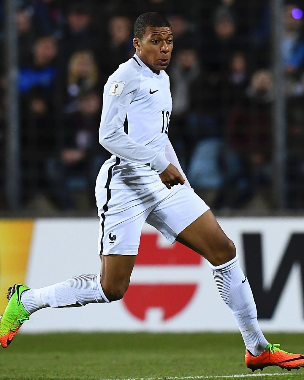 ESL 确认了 IEM 科隆 2025 的邀请