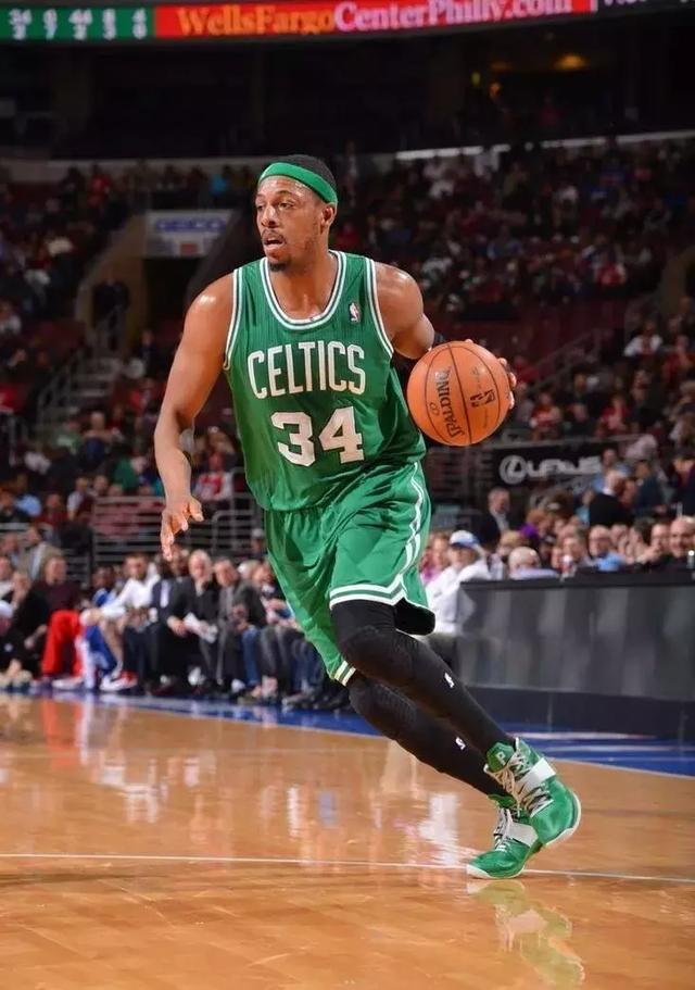 一年短约 一年短约